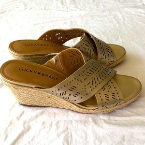 Lucky Brand Kela Wedge 7.5